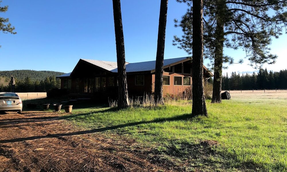 Cougar Ranch Bed & Breakfast