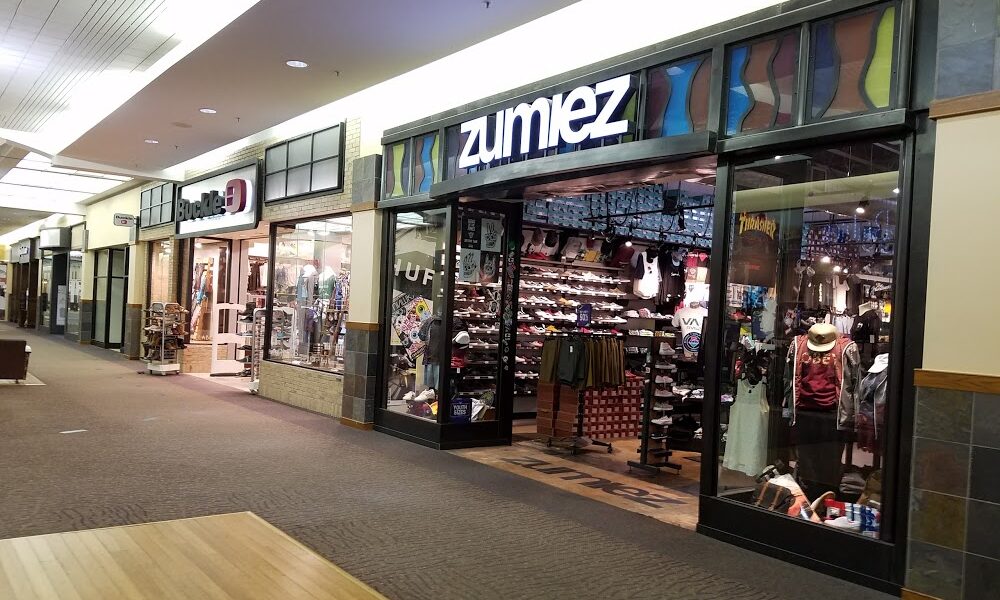 Zumiez